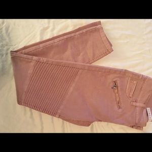 Never worn, blush pink Tinseltown Jeans, size 7.
